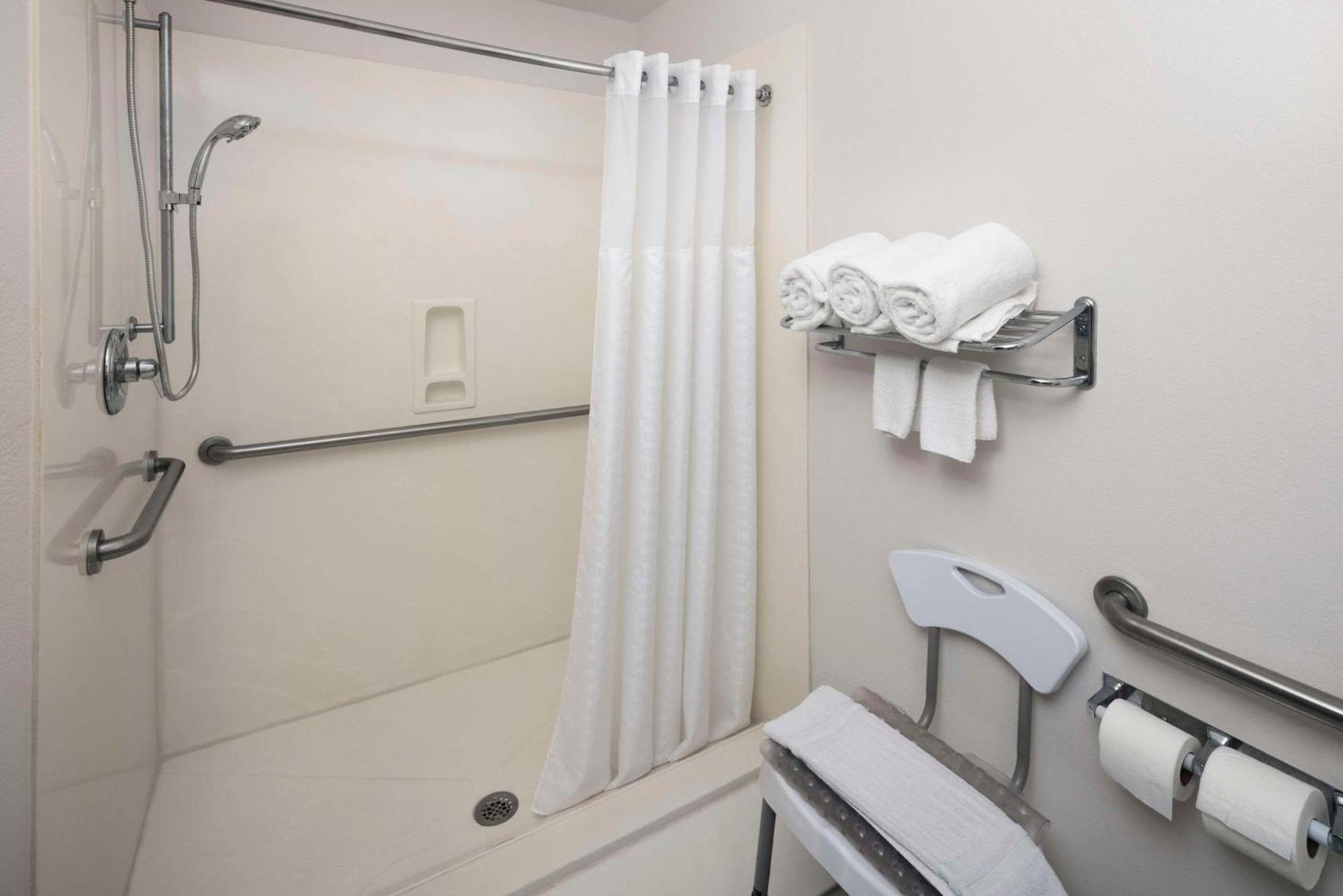 Comfort Inn & Suites Dahlonega University Area Esterno foto