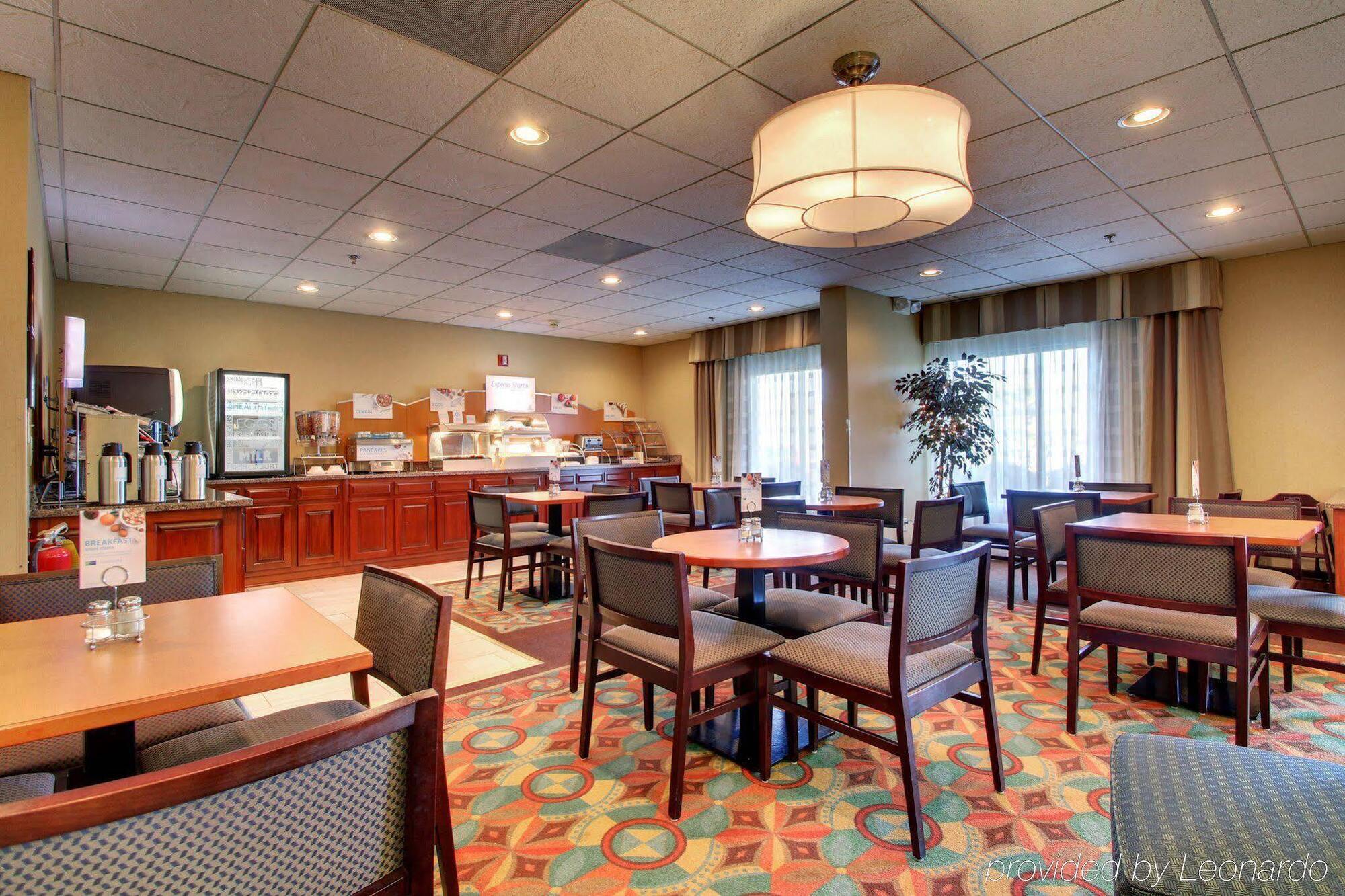Comfort Inn & Suites Dahlonega University Area Esterno foto